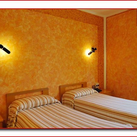 Hotel Ristorante Fratelli Zenari Chiampo Exteriér fotografie